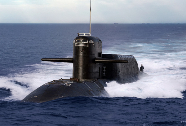 潜水艦用超音波機器開発のための試験装置での解析業務
